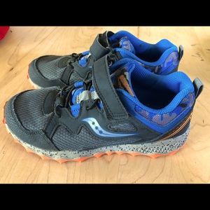 Boys Saucony Shoes
